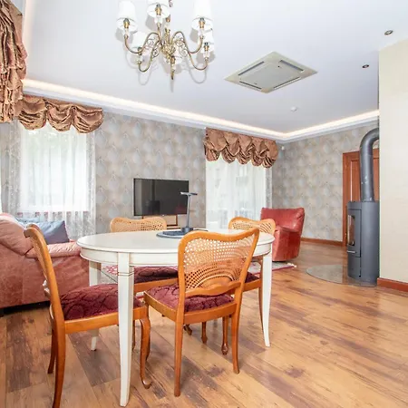 Cohost I Central Apt Simpsono Str Near Sea Apartment